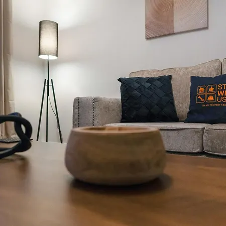 Stylish & Relaxing Retreat In Normanby, Sleeps 4 Apartment Middlesbrough